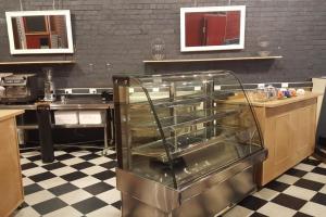 Cafe/Restaurant for lease
